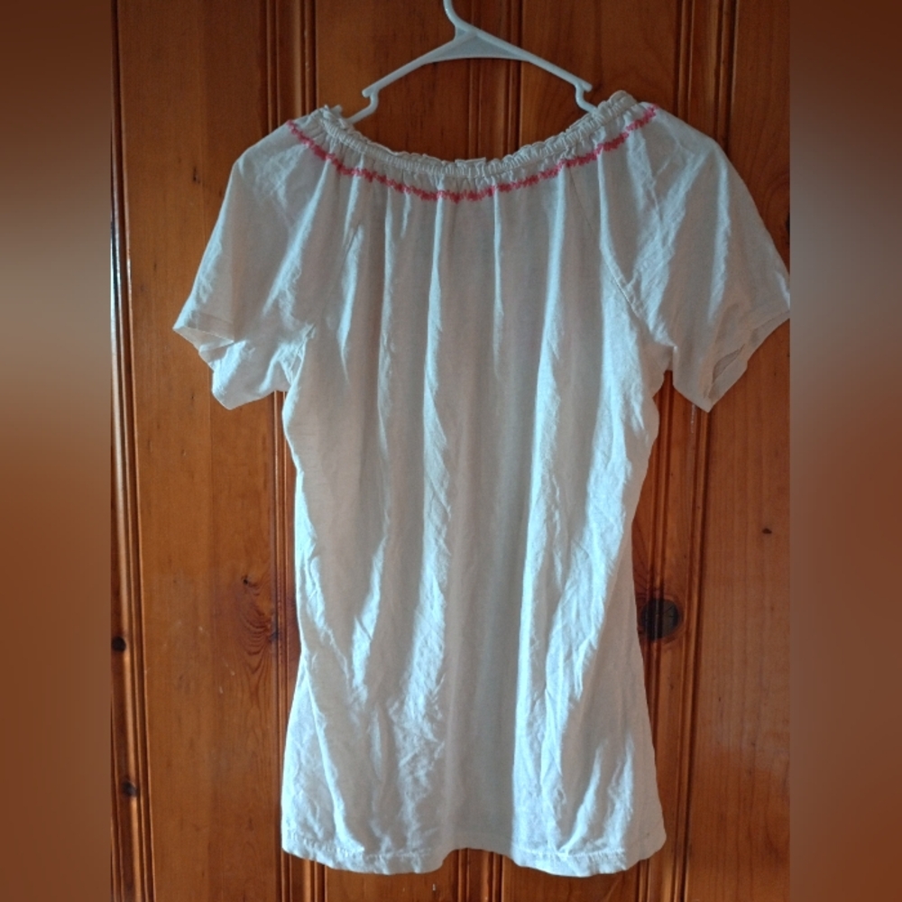 Bass Embroidered Top - Picture 2 of 2